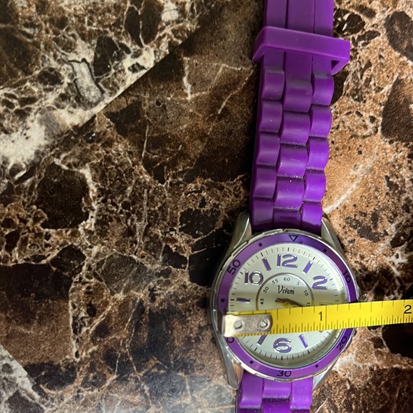 Purple watch - Picture 7 of 7